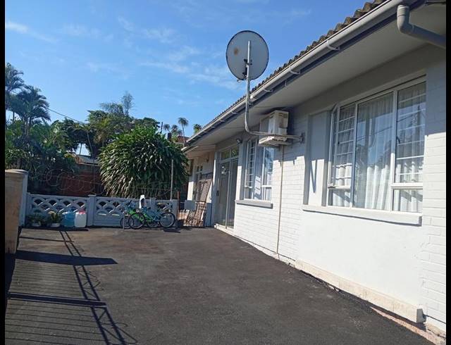 4 BEDROOM PROPERTY TO RENT IN BLUFF